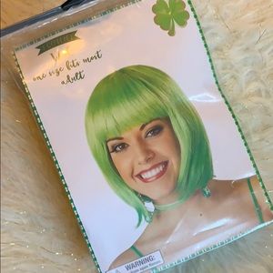 Neon Green Wig 💚